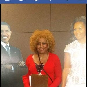 Meet your Posher, Leslie